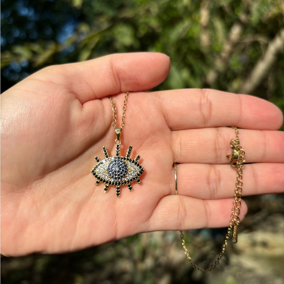 18K Gold Plated Stainless Steel Diamond Evil Eye Necklace - Picture 5 of 5